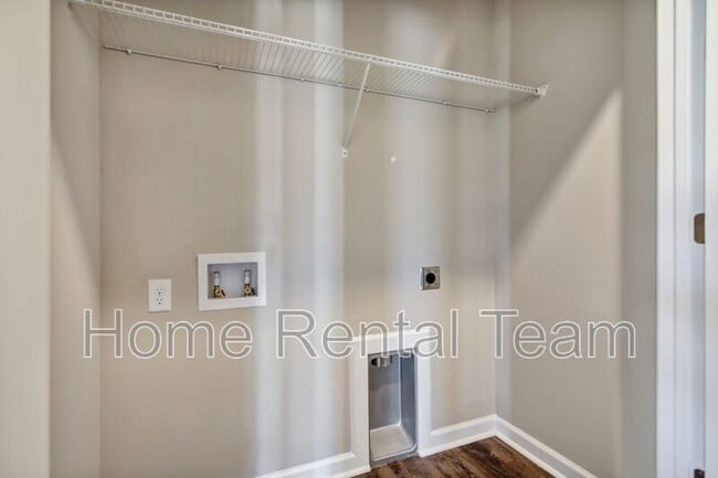 Building Photo - 102 Kennah Ct