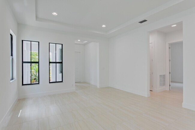 Building Photo - 13559 Artisan Cir