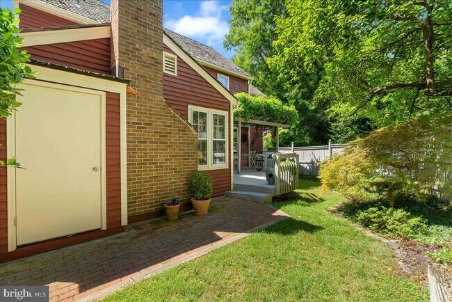 Building Photo - 2085 Cobblestone Ln