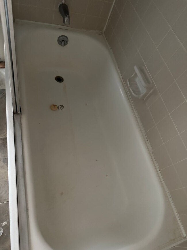 Building Photo - Bryan - 1 bedroom / 1 bath, really close t...