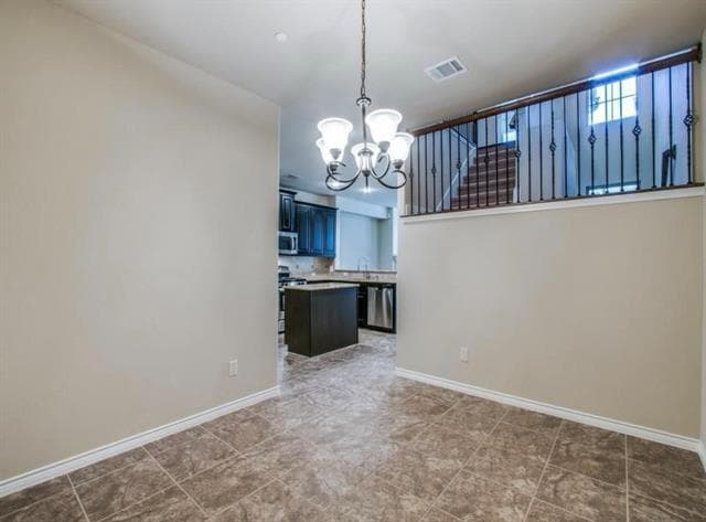 Building Photo - 1468 Arapaho Dr