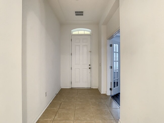 Building Photo - 5 Bedroom at Windstone at Heart of Winderm...