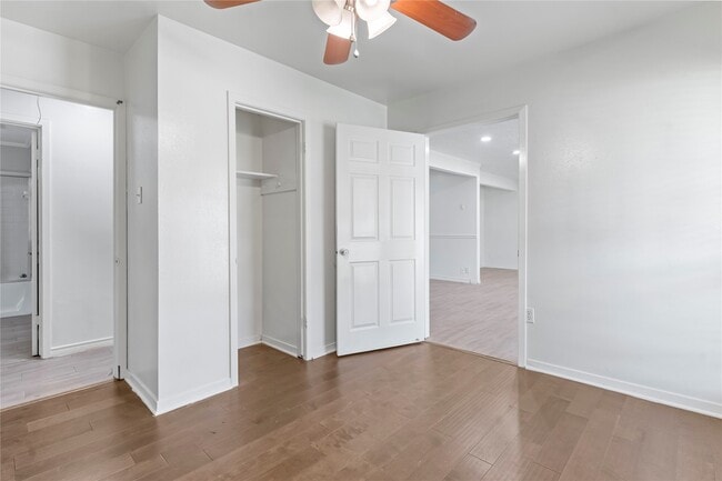 Building Photo - 10906 Keese Dr