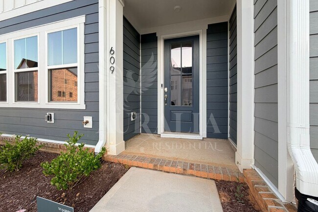 Building Photo - 609 Callan Vw Ave