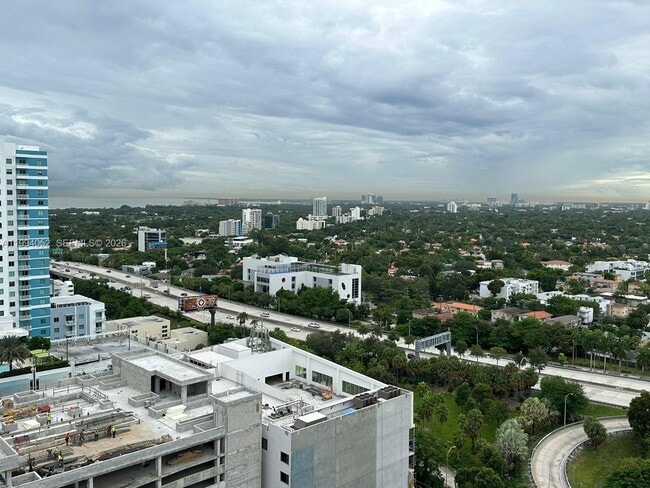 Building Photo - 239 SW 9th St