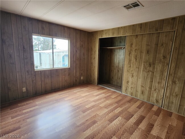 Building Photo - 1111 Hardy Ln