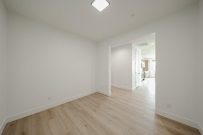 Building Photo - 15006 N Ivory Dr