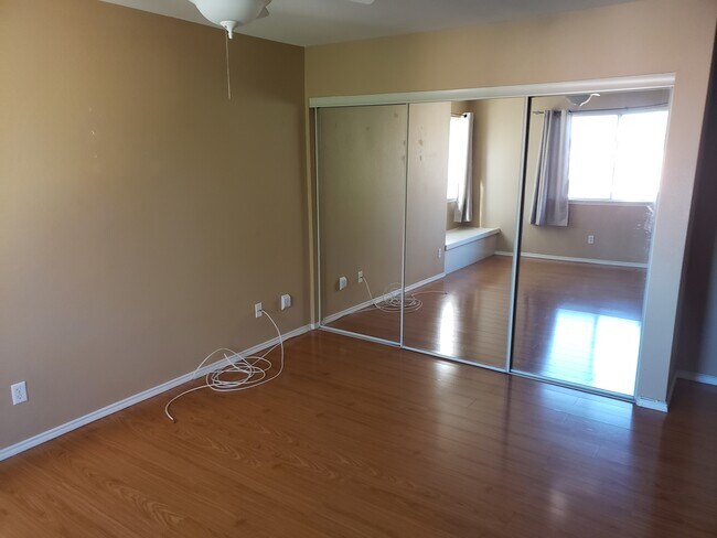 Building Photo - 43423 30th St W