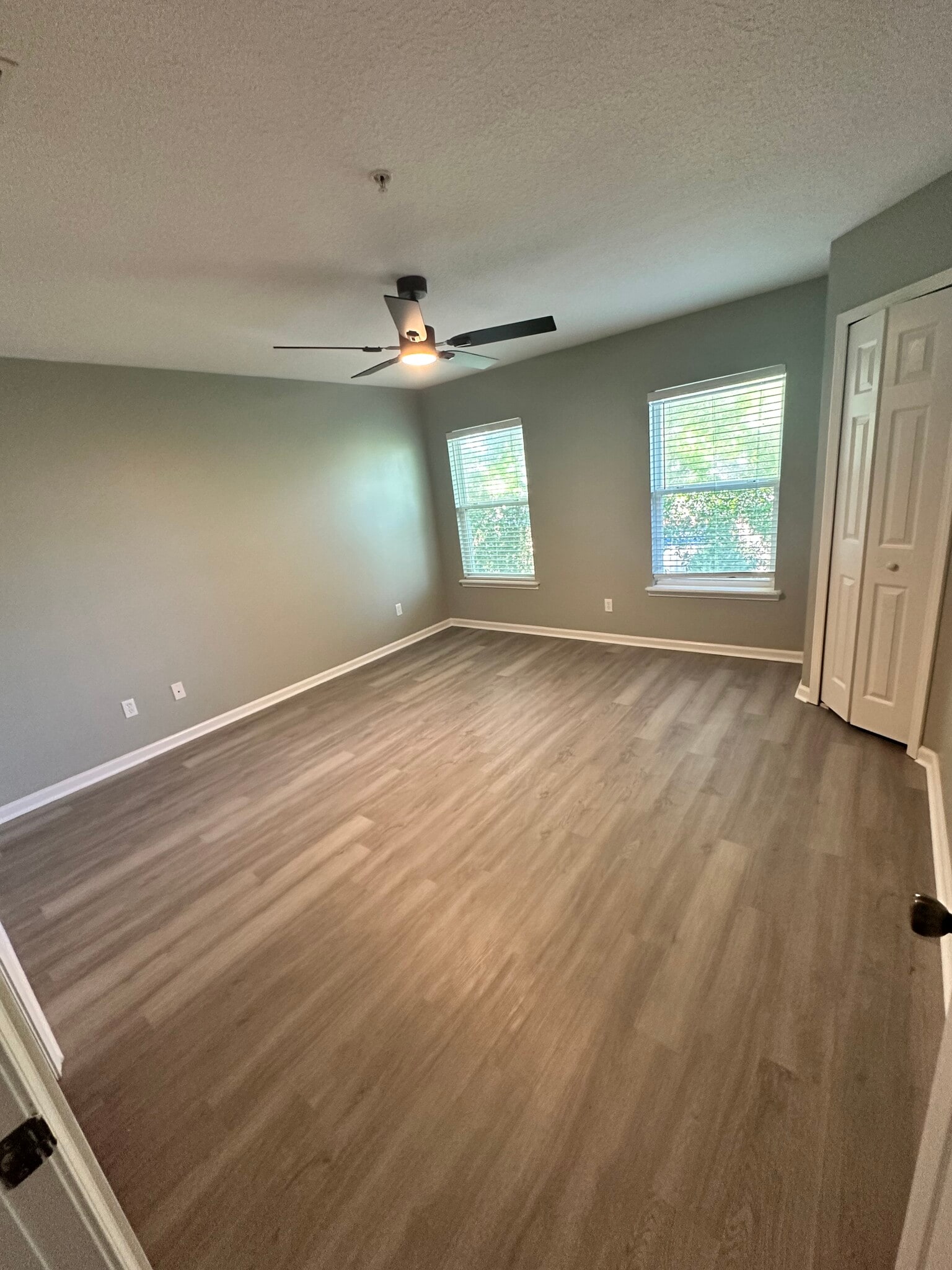 2nd Master bedroom - 148 Leese Dr