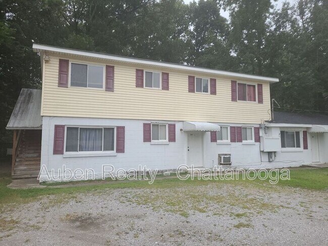 Building Photo - 564 Julian Rd