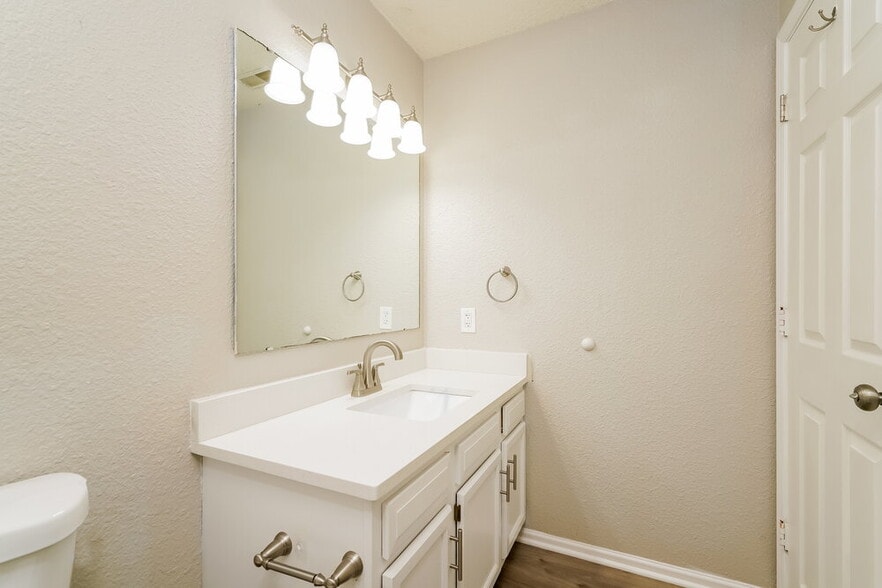 Building Photo - 8129 Maple Stream Ln