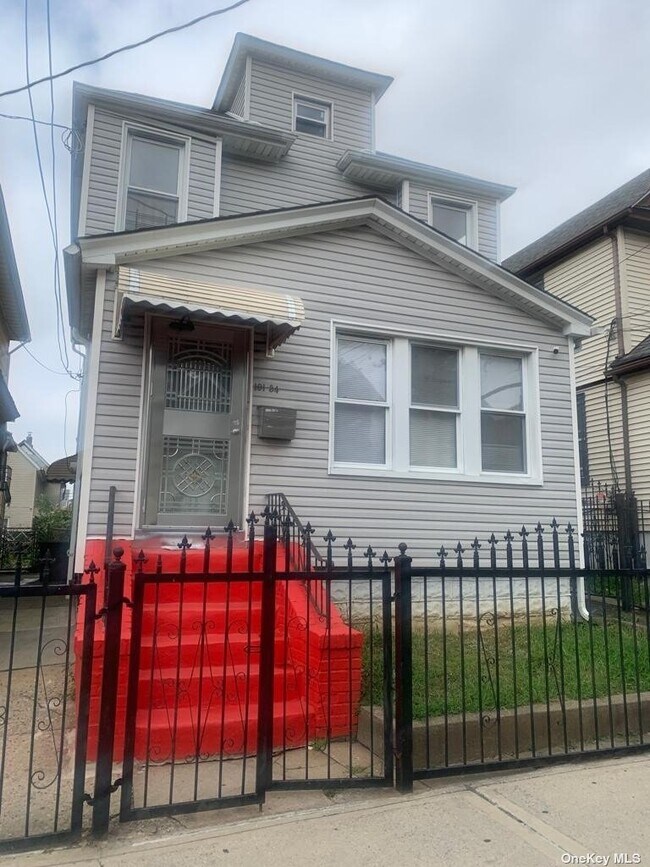 Primary Photo - 101-34 131st St