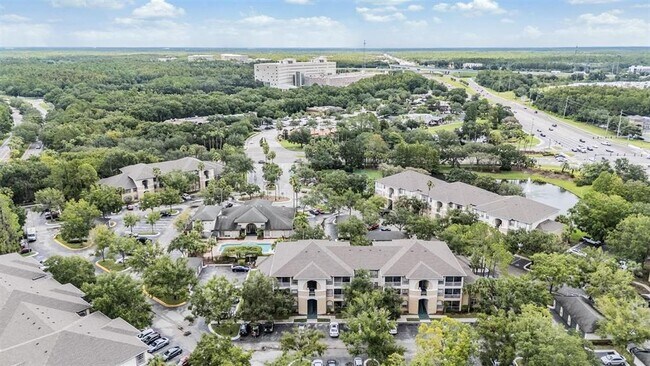 Building Photo - 17112 Carrington Park Dr