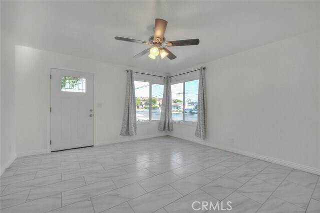 Building Photo - 8585 Lampson Ave