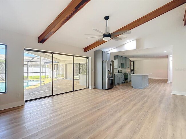 Building Photo - 4072 Belmoor Dr