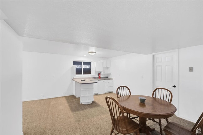 Building Photo - 243 Eastridge Ln