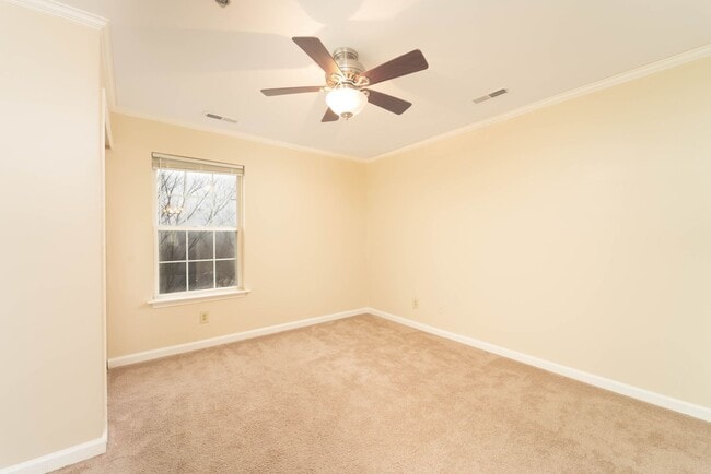Building Photo - 3BD 2BA condo In Stafford, VA