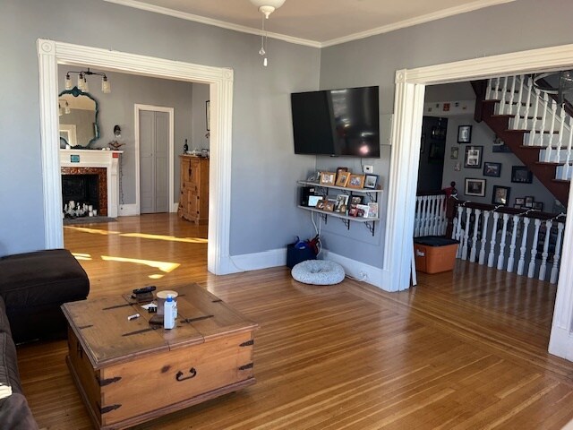 Building Photo - 36 Hudson St