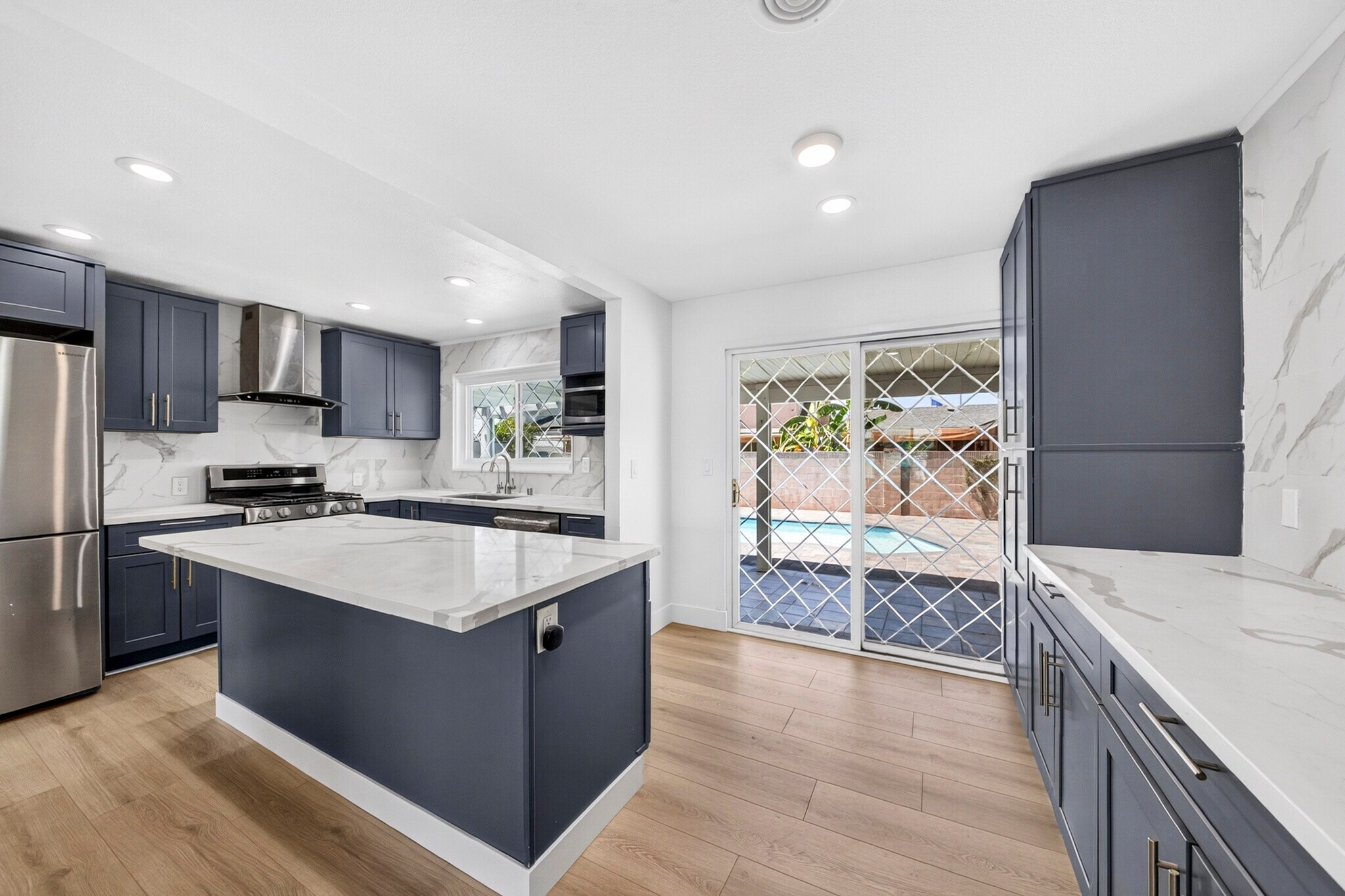 Building Photo - 8321 Santa Margarita Ln