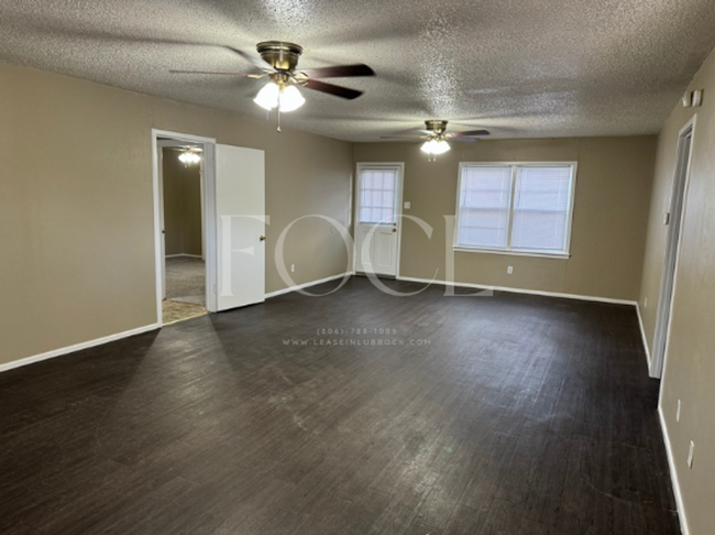 Building Photo - 3 BED 3 BATH NEAR TTU