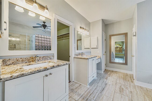 Building Photo - 3403 Hickory Creek Dr