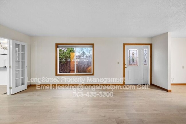 Building Photo - 13777 SE 115th Ave