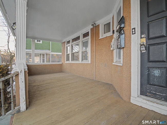 Building Photo - 1872 North Ave