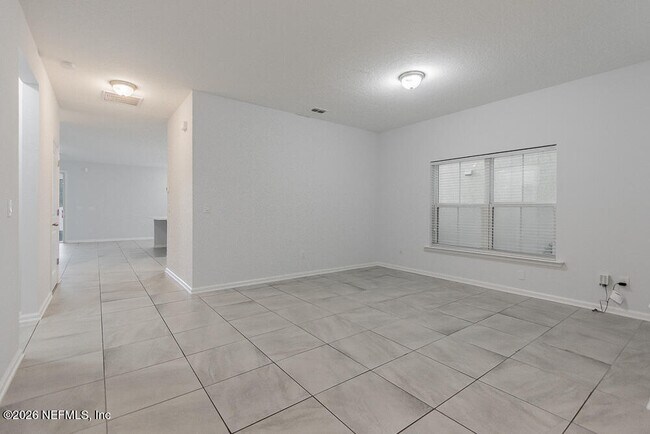 Building Photo - 1492 Autumn Pines Drive