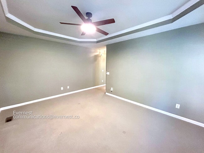 Building Photo - 5128 Bay Overlook Dr