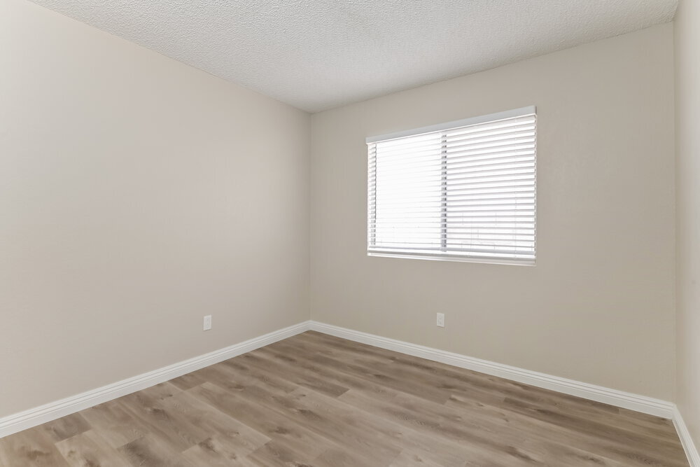 Building Photo - 2562 Machado Dr