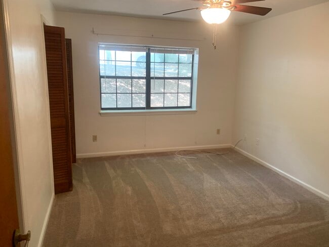 Building Photo - 1598 Kay Ave