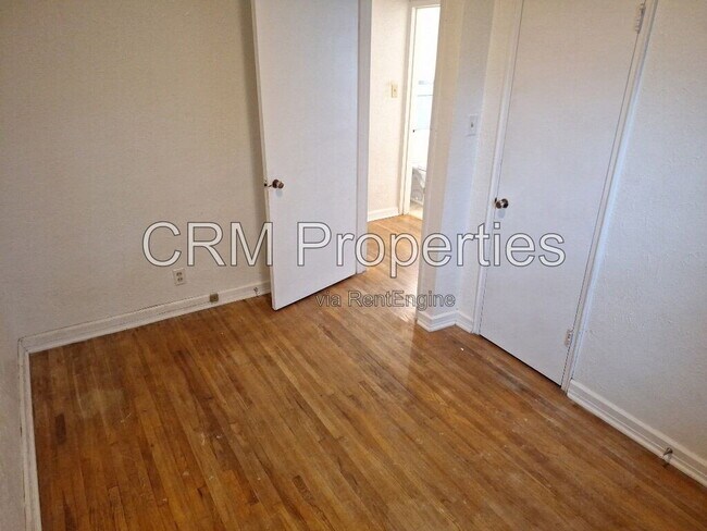 Building Photo - 2101 N Wheeling Ave