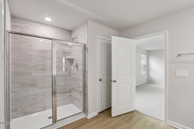 Building Photo - 693 White Birch Ln