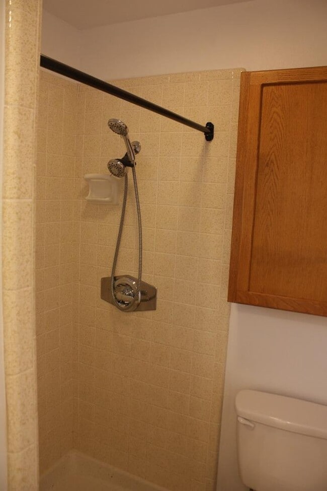 Building Photo - 1316 Carol Ann Dr