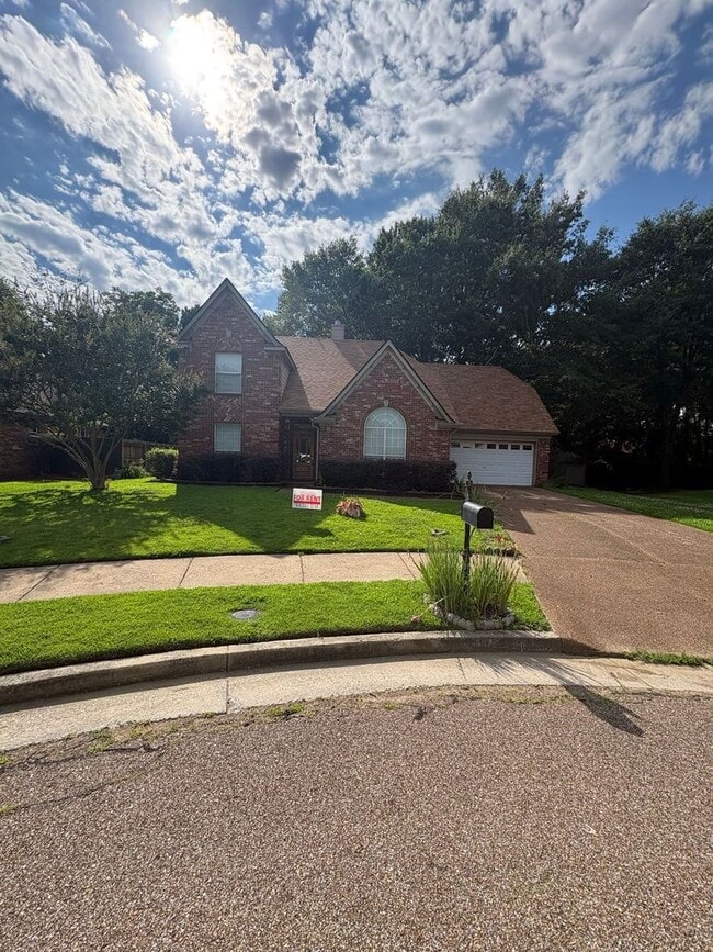 Building Photo - Spacious and well-maintained home located in the heart of Arlington!
