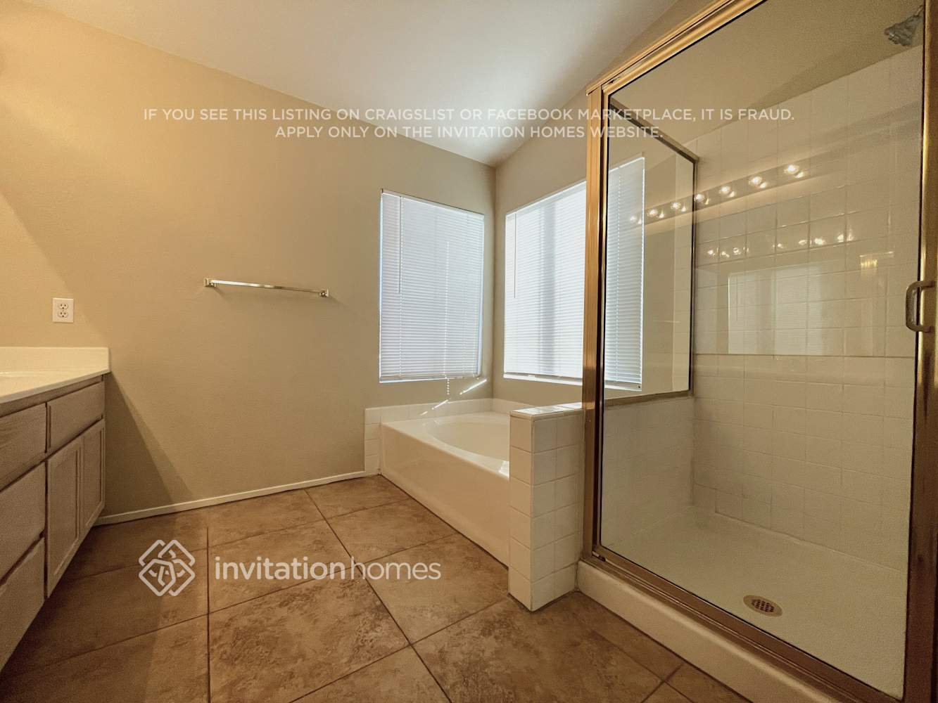 Building Photo - 2537 Parker James Ave