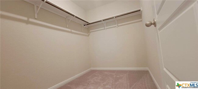 Building Photo - 1231 Meyers Mdw