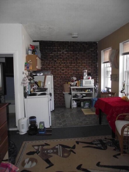 Building Photo - 61 S Huntington Ave