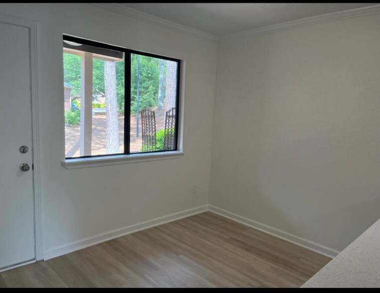 Building Photo - 36 Country Pl Ct