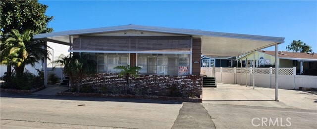 Building Photo - 16462 Poipu Ln