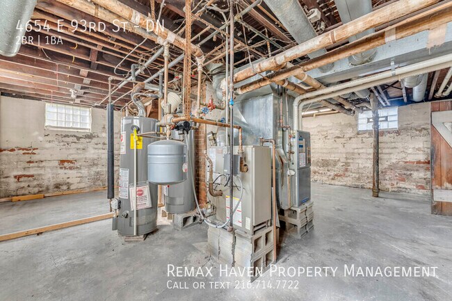 Building Photo - 4654 E 93rd St