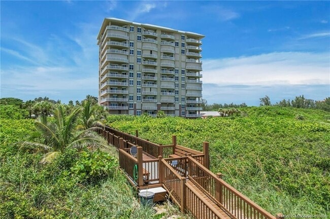 Building Photo - 3702 N Hwy A1A