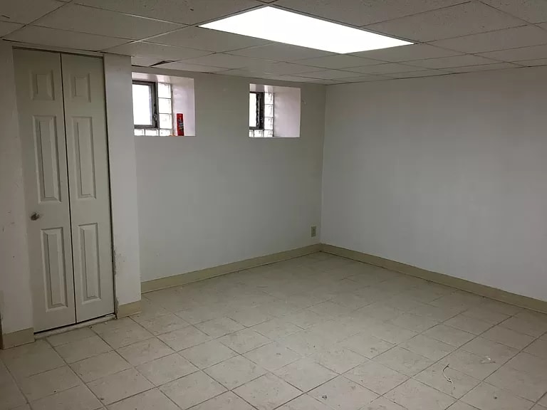 Building Photo - 6332 Tabor Ave