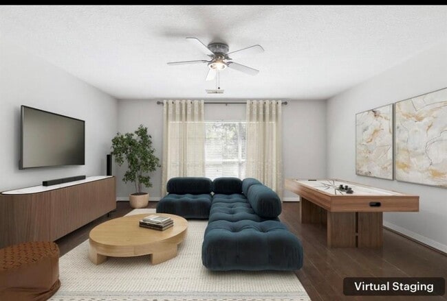 Building Photo - 2203 Centerbrook Ln