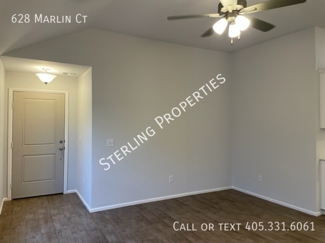 Building Photo - 628 Marlin Ct