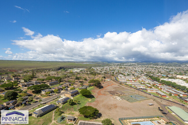 Building Photo - 1060 Kamehameha Hwy