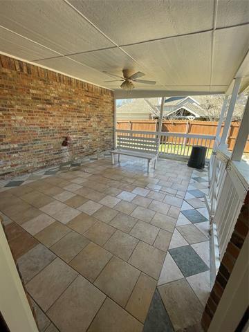 Building Photo - 1001 Coolidge St