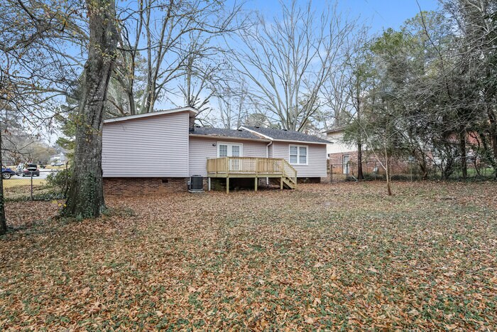 Building Photo - 421 Sellwood Cir