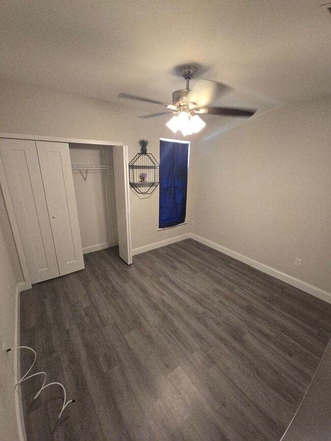 Building Photo - Charming 3/2 Home in Seffner, FL.