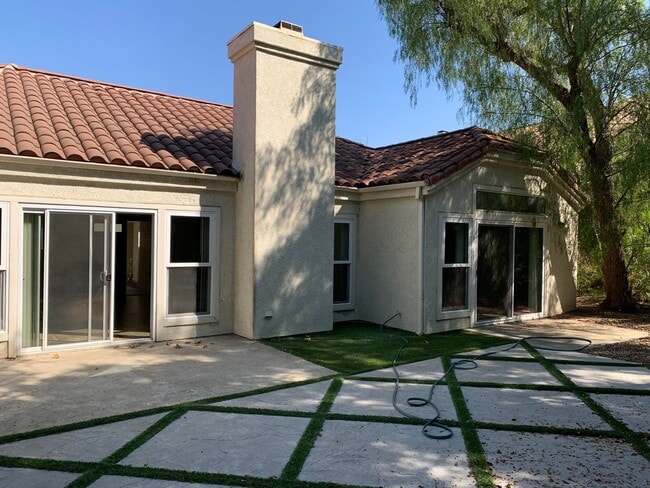 Building Photo - 13742 Grand Isle Dr